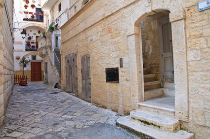 La servitù coattiva di passaggio può essere costituita per contratto ... Estinzione servitù di passaggio