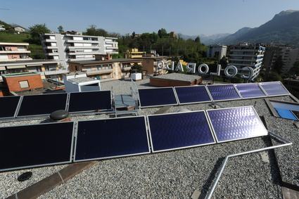 Impianto fotovoltaico privato tetto condominiale 61 Impianto fotovoltaico privato tetto condominiale 20
