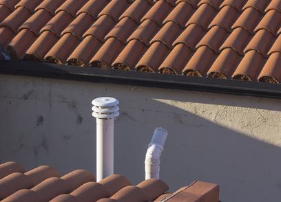 Canna fumaria in condominio. quale disciplina applicare se il ... Installazione canna fumaria condominio