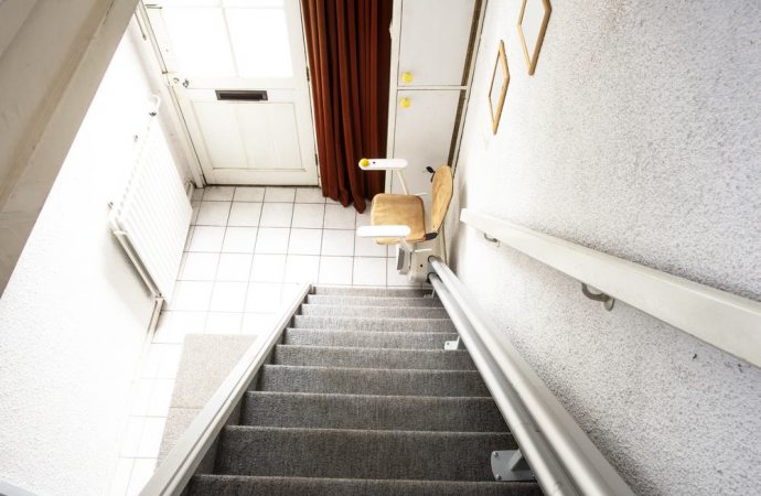 Come ripartire la spesa per linstallazione di un montascale per ... Obbligo manutenzione montascale