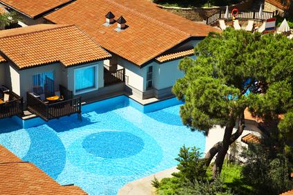 Condono piscina condominiale Piscine interrate senza permesso