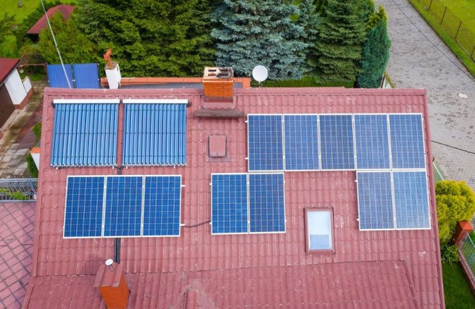 Il condomino non può installare il fotovoltaico senza l'autorizzazione