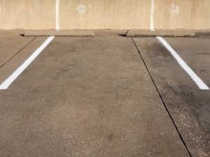 L'auto non entra nel parcheggio? il condomino non può chiedere la riassegnazione dei posti.