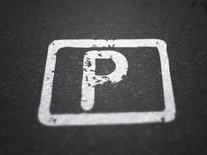 Chi acquista oggi sa che i parcheggi non gli spettano di diritto e possono essere venduti separatamente.