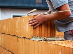 Direttore dei lavori: quali sono le sue responsabilità nel caso di difetti dei lavori di manutenzione dell'edificio?