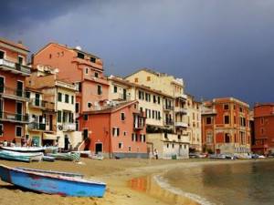 Varato e prolungato al 30 giugno 2015 il nuovo piano casa Liguria. Analisi delle principali novità