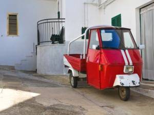 Cortile stretto? Le auto passano comunque.