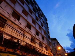 Condòmino “apparente” e pagamento degli oneri condominiali. Risponde il proprietario o il conduttore ?
