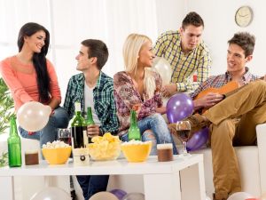 Si fa festa in condominio! Occhio alle regole da rispettare.