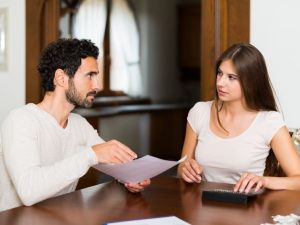 Spese utenze domestiche e pre-separazione: nessun rimborso al coniuge che le abbia sostenute