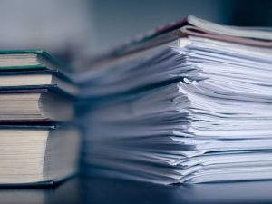 Approvazione lavori straordinari. L'amministratore non è obbligato ad inviare la documentazione all'avvocato dei condomini