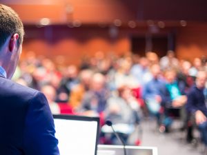 Formazione amministratore di condominio, esame on line? No, ma se lo fai non fa niente!