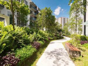 Niente servitù sui beni condominiali se la clausola del regolamento è troppo generica