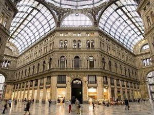 Nuovo capitolo giudiziario della vicenda iniziata con il crollo di un cornicione.