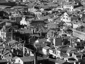 Abuso edilizio: quando la riservatezza cede il passo alla trasparenza