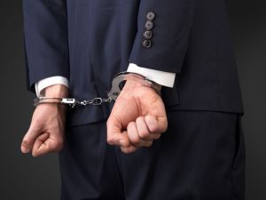 Arresto dell'amministratore condominiale, che cosa succede?