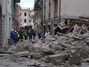 Crollo del solaio. Obbligo di vigilanza e prevenzione per tutti i condomini