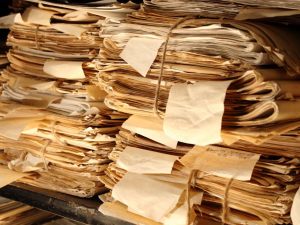 Residenza del condòmino: il terzo la può ottenere dall'Amministratore?