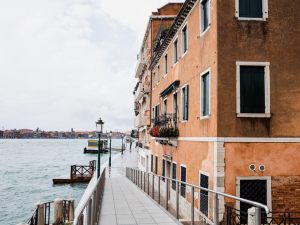 Termine per la denuncia di gravi difetti di costruzione, come calcolarlo?