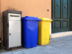 Distanze bidoni differenziata dalle case