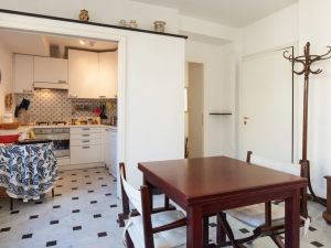 Vendita casa del portiere e riparto spese agenzia