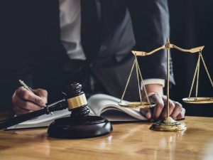 Se la delibera viene sostituita il decreto ingiuntivo va revocato