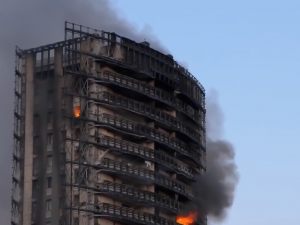 Incendio grattacielo Torre del Moro a Milano responsabilità e riflessi assicurativi