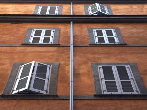 Versamento degli oneri consortili. Presupposti e natura dei consorzi di urbanizzazione.