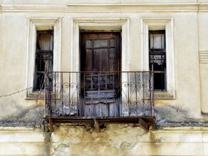 Il parapetto regge?