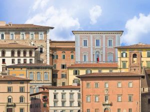 Modifiche del condomino e domanda di rimessa in pristino per lesione del decoro dell'edificio