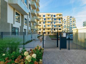 Approvazione recinzione area condominiale: è un’innovazione?