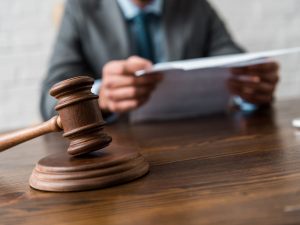 Il condominio contumace può fare appello dopo sei mesi?
