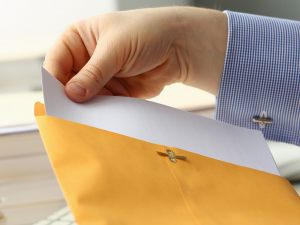 Errore postale su convocazione assemblea: delibera valida se destinatario corretto ma dichiarato sconosciuto per errore