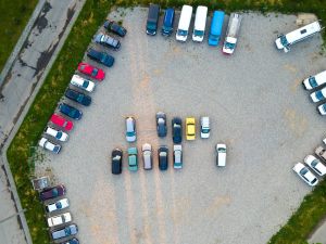 Esempio pratico di condominio parziale: quando un cortile adibito a parcheggio non è di tutti