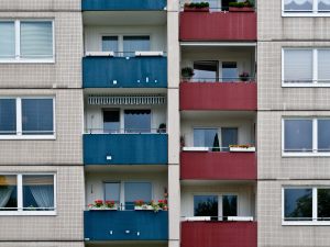 Non è possibile “cappottare” quella parte della facciata condominiale corrispondente al proprio appartamento