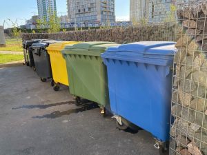 I condomini devono tenere pulito il posto di raccolta dei rifiuti?