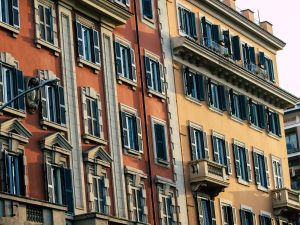 Opere nelle proprietà esclusive di alcuni condomini ed alterazione dei valori millesimali: la reazione degli altri partecipanti al condominio