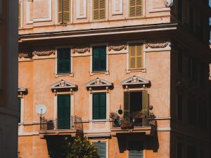 Crediti dell'ex amministratore di condominio per compensi professionali ed anticipazioni