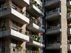 Abusi o irregolarità edilizie - urbanistiche nello stabile condominiale: doveri dell'amministratore di condominio