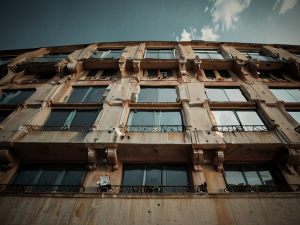 Saldo e stralcio in condominio: quando è possibile?