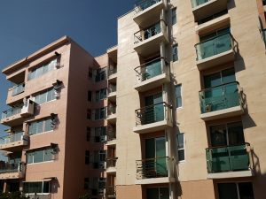A chi spetta il risarcimento del danno o l'indennizzo assicurativo in caso di vendita anche forzosa dell'immobile