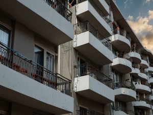 Restringimento dei ballatoi da cappotto termico: quando è irrilevante