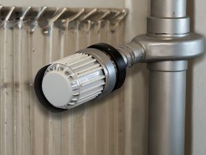 L'assemblea può imporre la sostituzione dei ripartitori di calore a carico dei singoli condomini
