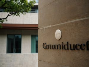 Per cambiare la denominazione del condominio occorre il consenso unanime di tutti i condomini