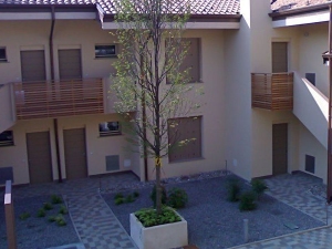 Usucapire una porzione del cortile comune con una roulotte non è impresa facile