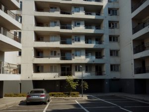 Mancato utilizzo dello spazio riservato a parcheggio del proprio appartamento: quale danno?