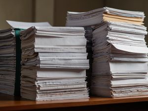 L'amministratore uscente deve consegnare tutta la documentazione condominiale senza ritardi per evitare interruzioni nella gestione