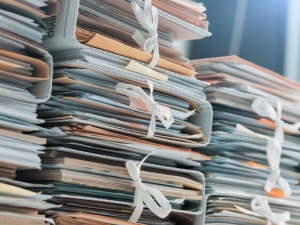 Non si può impugnare una delibera con ricorso d'urgenza ex art. 700 c.p.c.