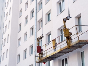 Decoro architettonico e lavori del condomino: non ogni modifica è illecita